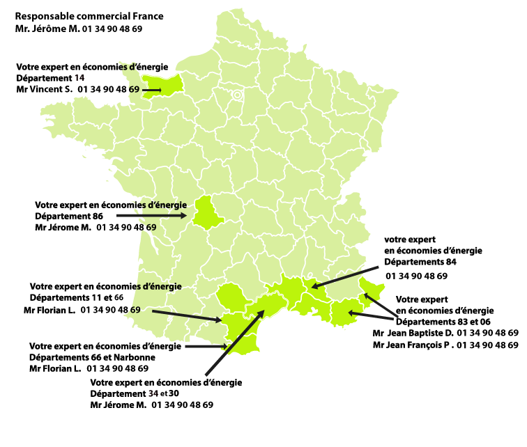 Installation de panneaux solaires sur le toit d'une maison résidentielle pour une production d'énergie verte